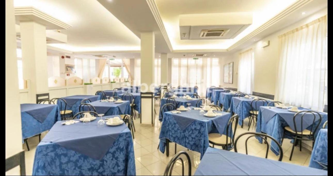 Hotel Sport Rimini Exteriér fotografie